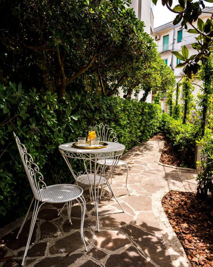 לוקורוטונדו Villa Aurelia Suites And Apartments מראה חיצוני תמונה