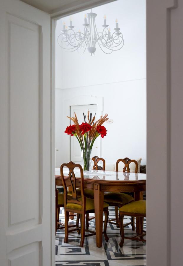 לוקורוטונדו Villa Aurelia Suites And Apartments מראה חיצוני תמונה