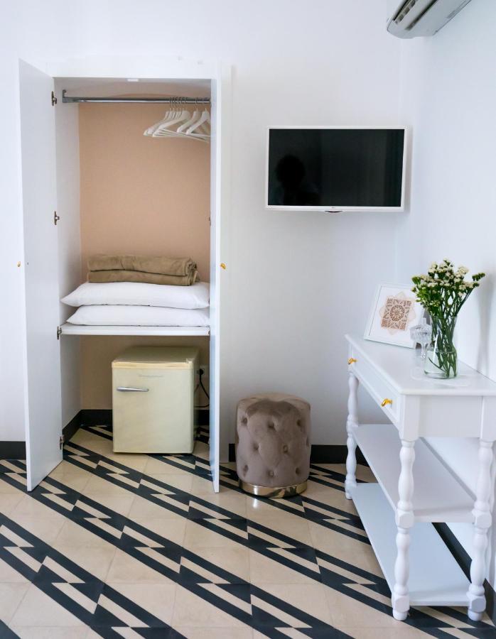 לוקורוטונדו Villa Aurelia Suites And Apartments מראה חיצוני תמונה