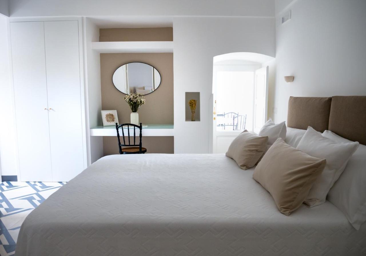 לוקורוטונדו Villa Aurelia Suites And Apartments מראה חיצוני תמונה
