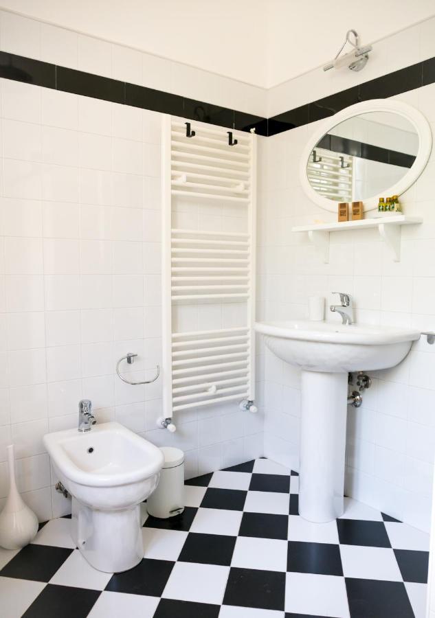 לוקורוטונדו Villa Aurelia Suites And Apartments מראה חיצוני תמונה
